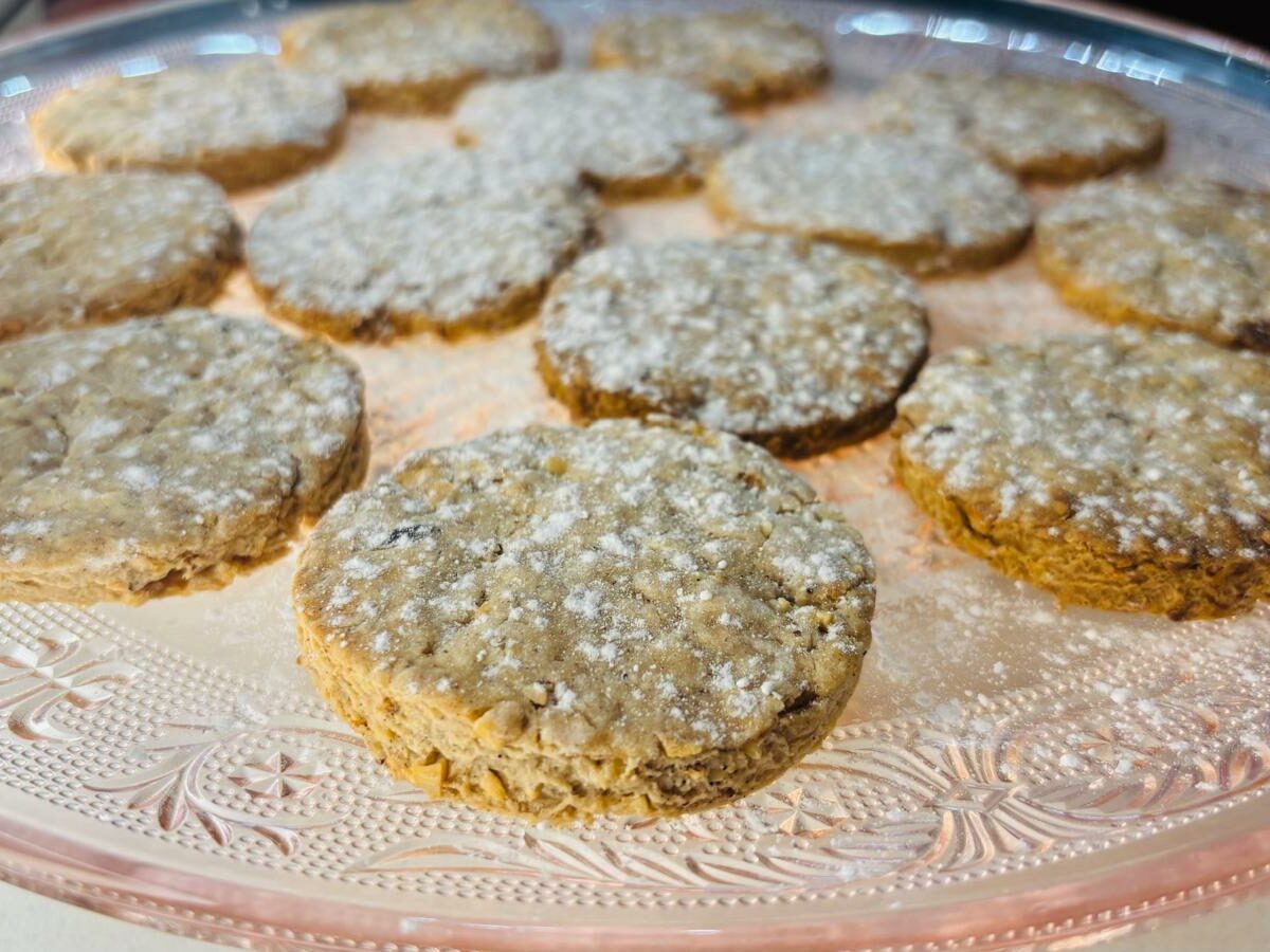 Biscotti vegani mandorle e cannella